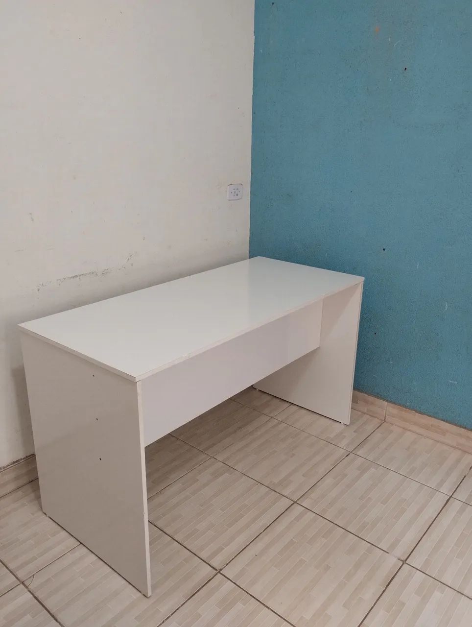 Mesa para computador/ escritório/ estudo USADA bem conservada  - Foto 5