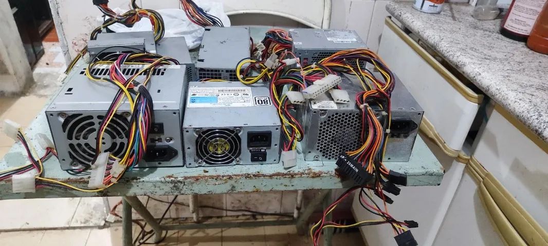  Fonte de alimentação atx    para pc - Foto 2
