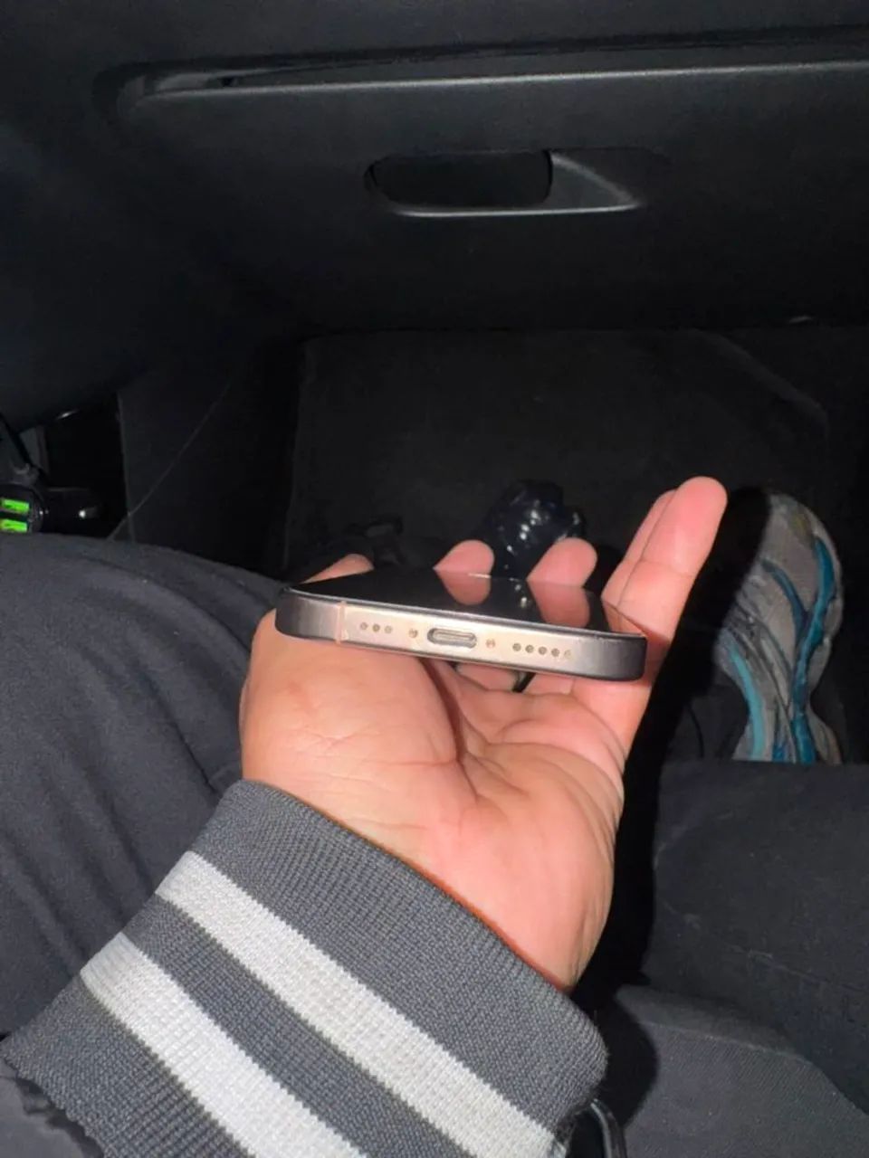Iphone 16 pro Desert. - Foto 4