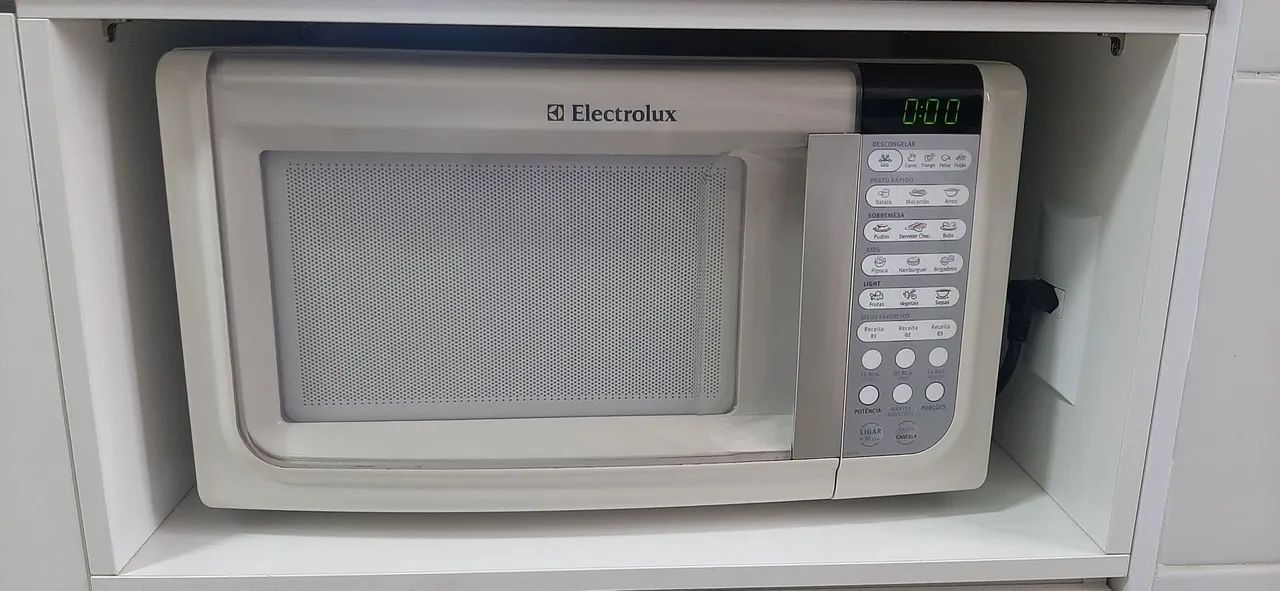 Microondas Electrolux 127V 23 litros