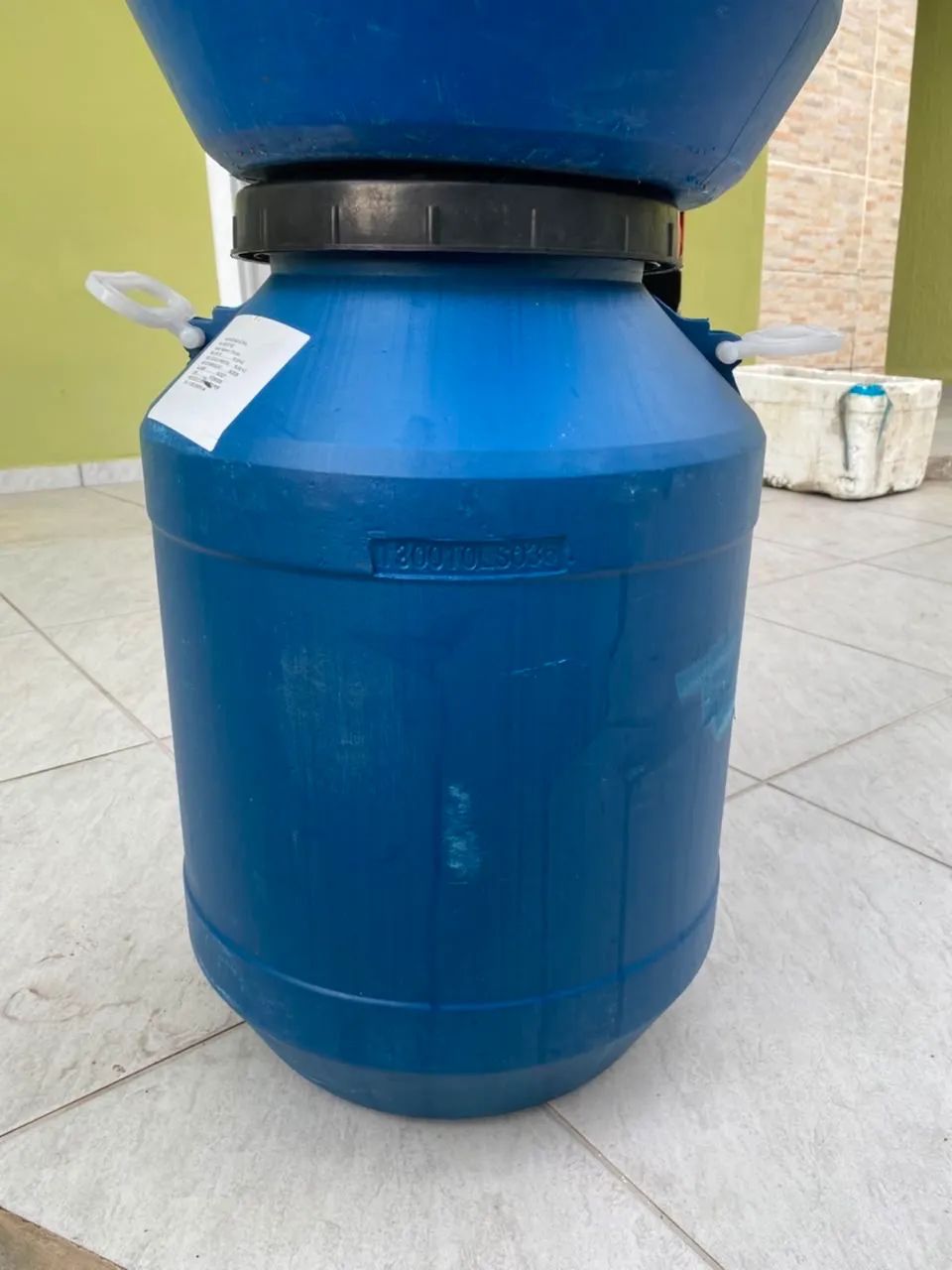 VENDO BARRICA DE 50 litros 