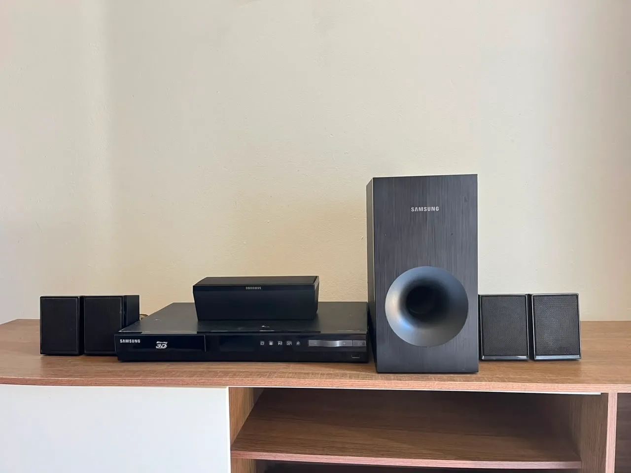 Som 