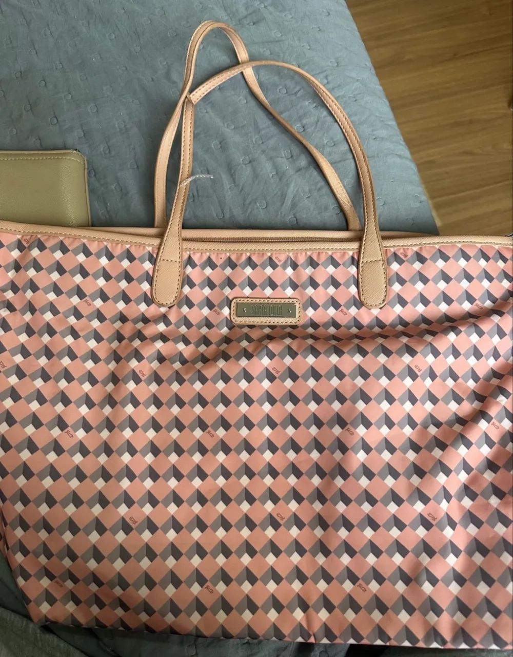 Bolsa geométrica rosa Santa Lolla  - Foto 3