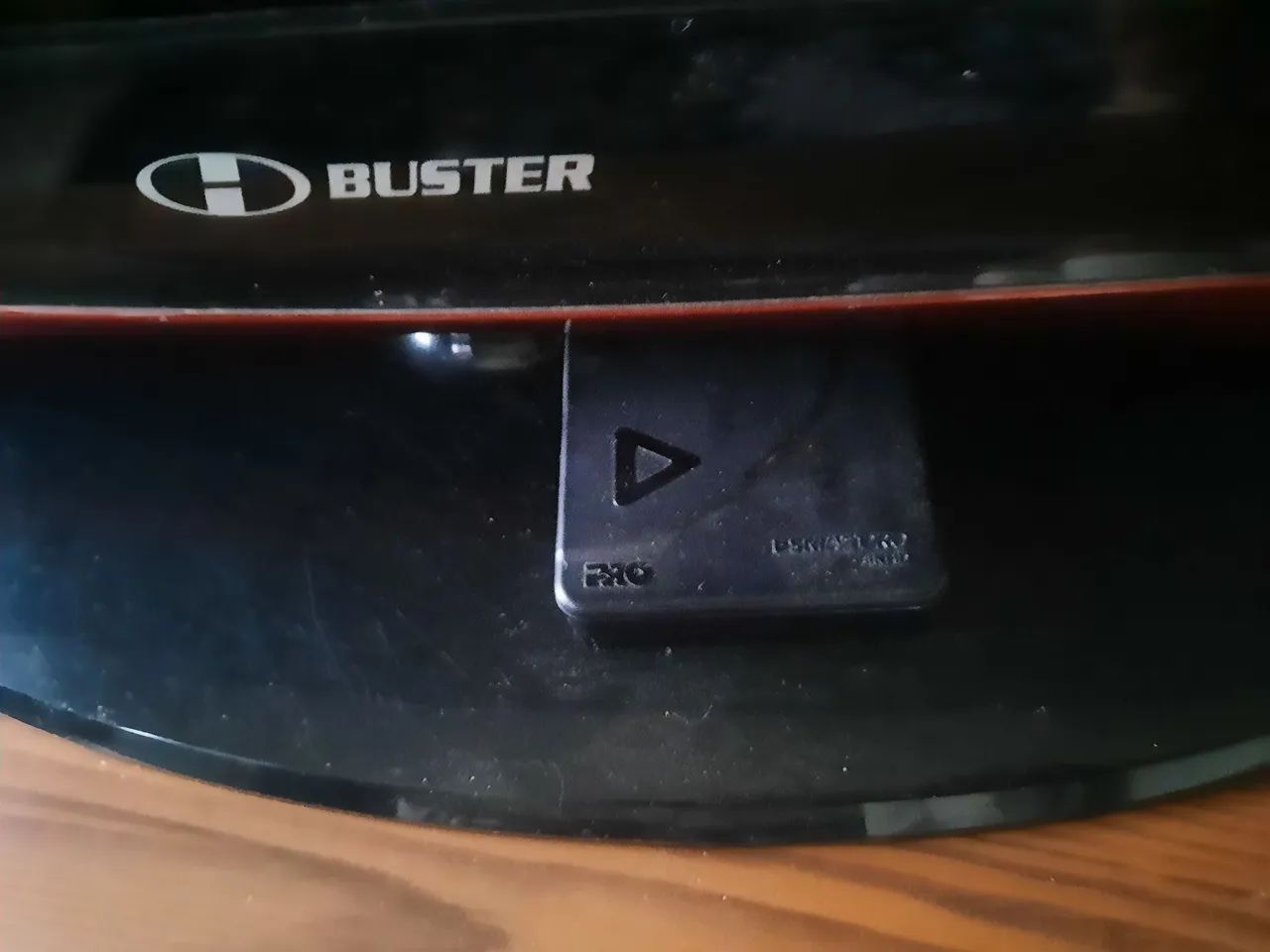 Vendo TV buster 42 polegadas não é smart - Foto 2