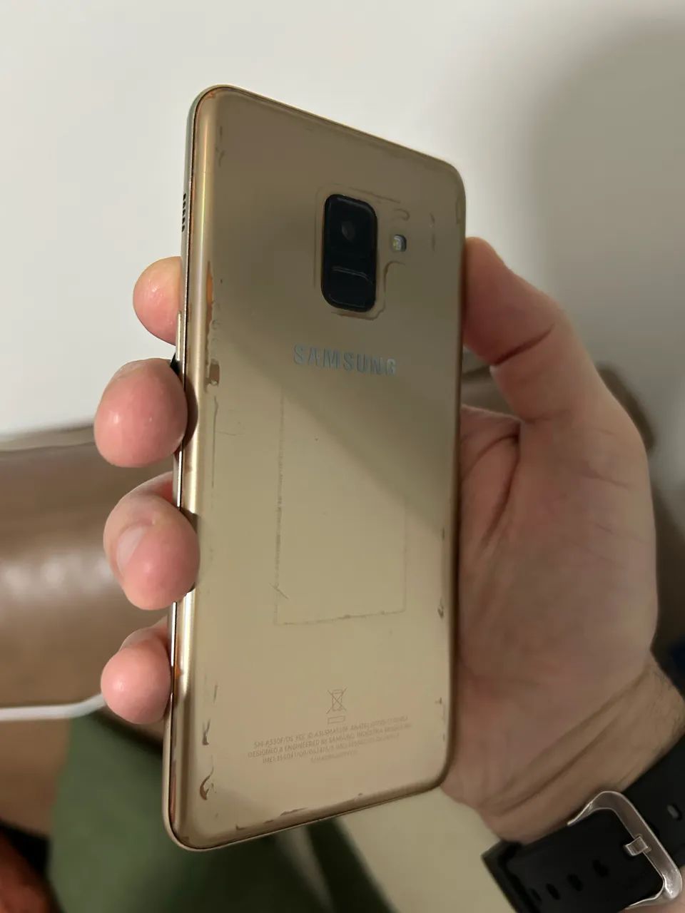 Vendo Samsung A8 - Foto 4