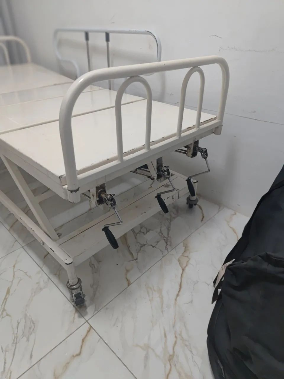 Cama hospitalar  - Foto 3