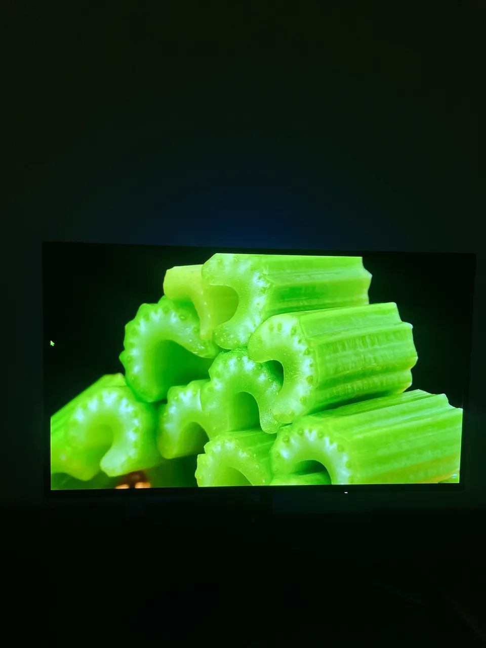 Monitor SuperFrame Cyber OLED 2k 240hz