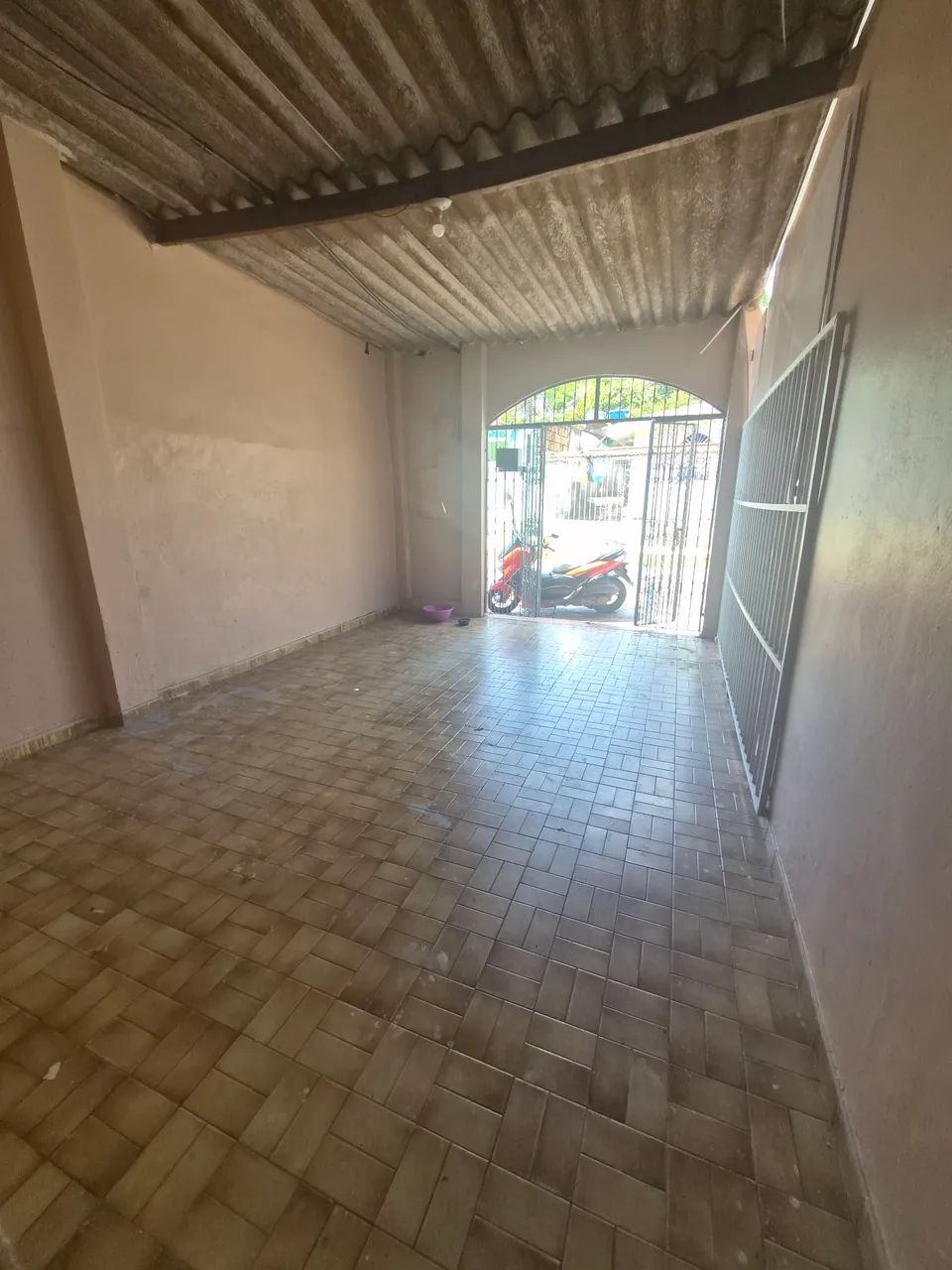 Aluguel casa pequena.