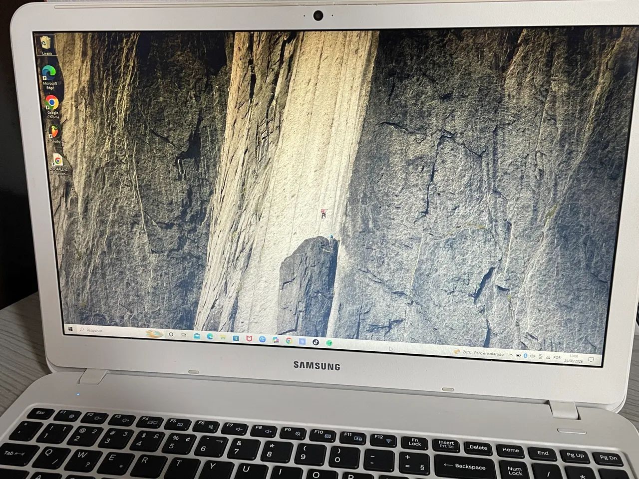 Notebook Samsung Essentials i3 7ª geração | 1TB | Funcionando perfeitamente 