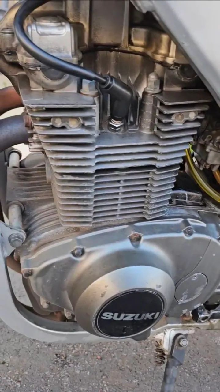 Suzuki GS500E  2001  - Foto 5