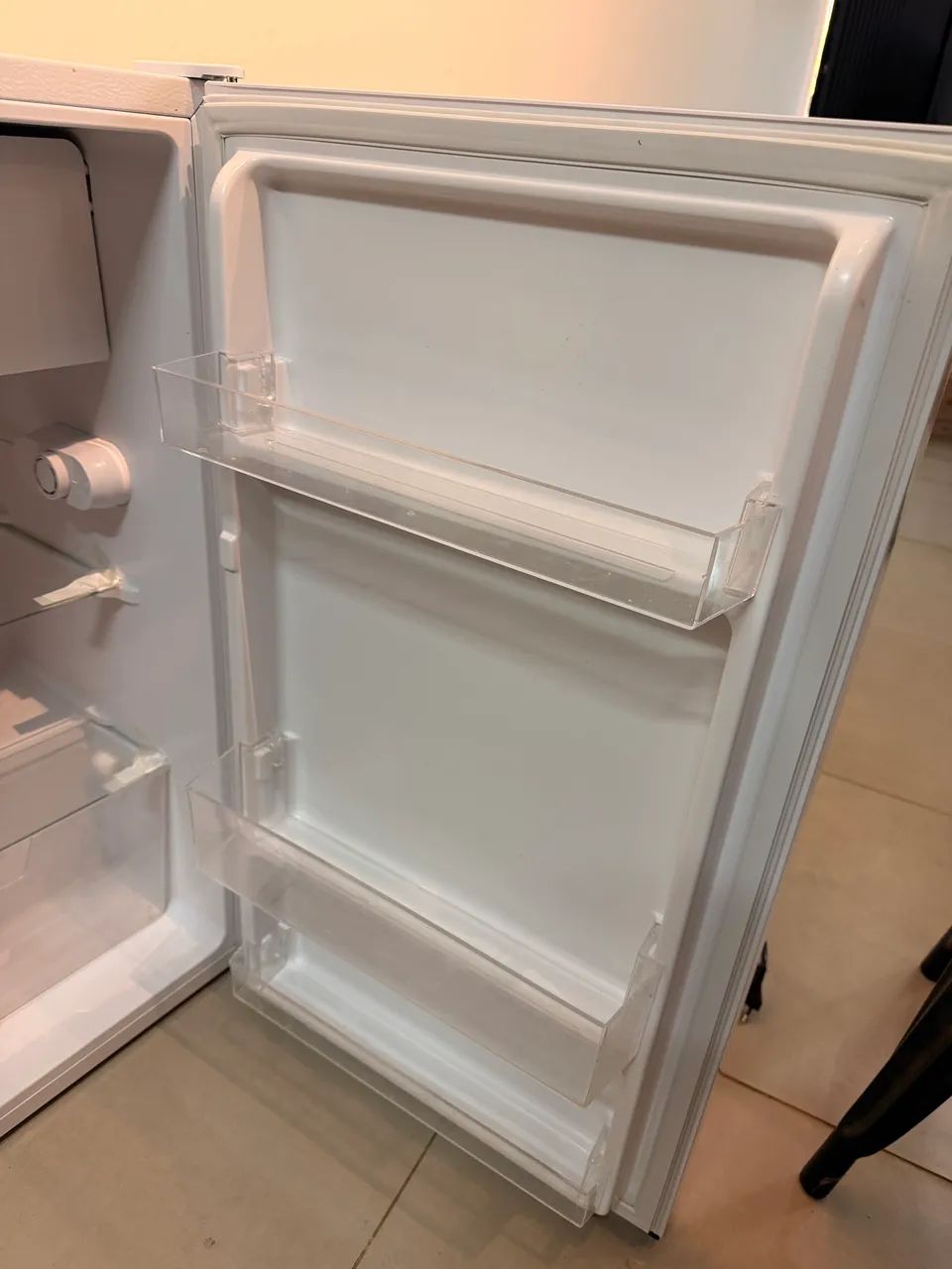 Frigobar Hisense 90l - Foto 4