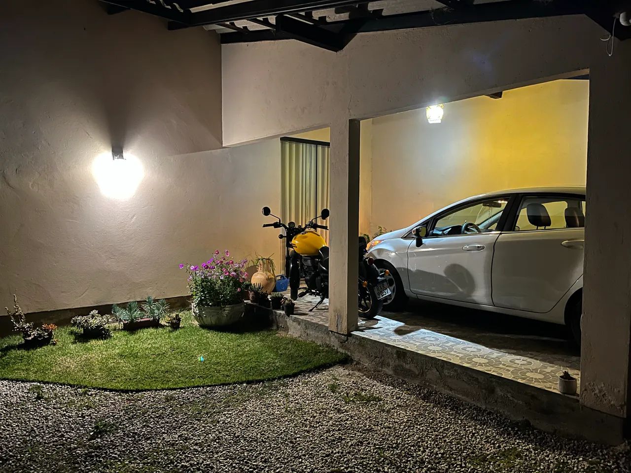 Vendo ou negócio, moto top - Foto 3
