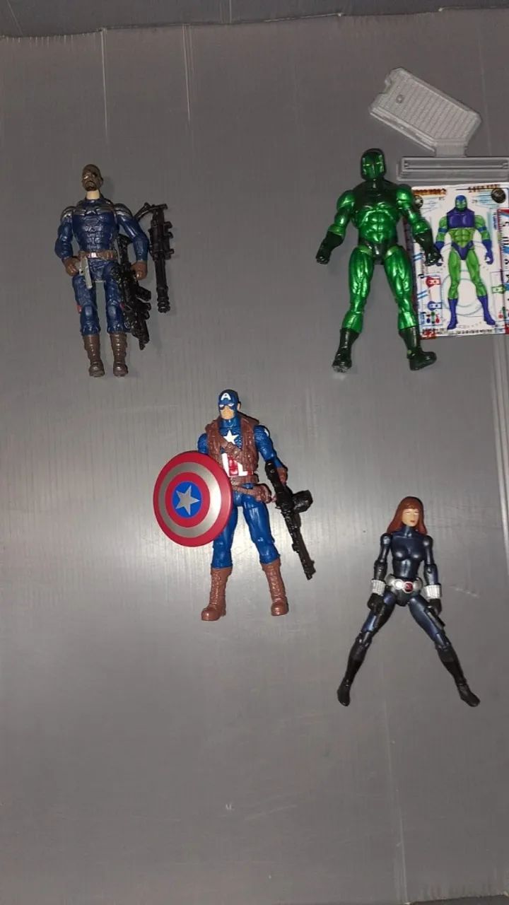 17-hyper pack. SECRET AVENGERS.  - Foto 3
