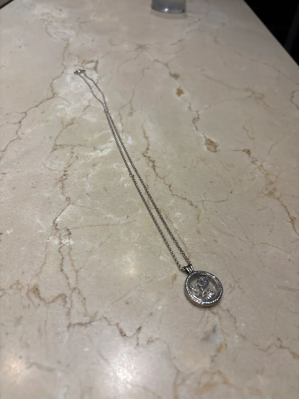 Colar locket pandora  - Foto 2