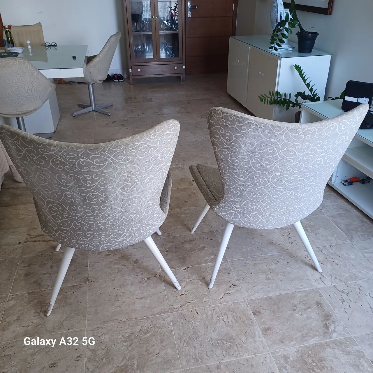 2 poltronas de madeira maciça - Foto 2