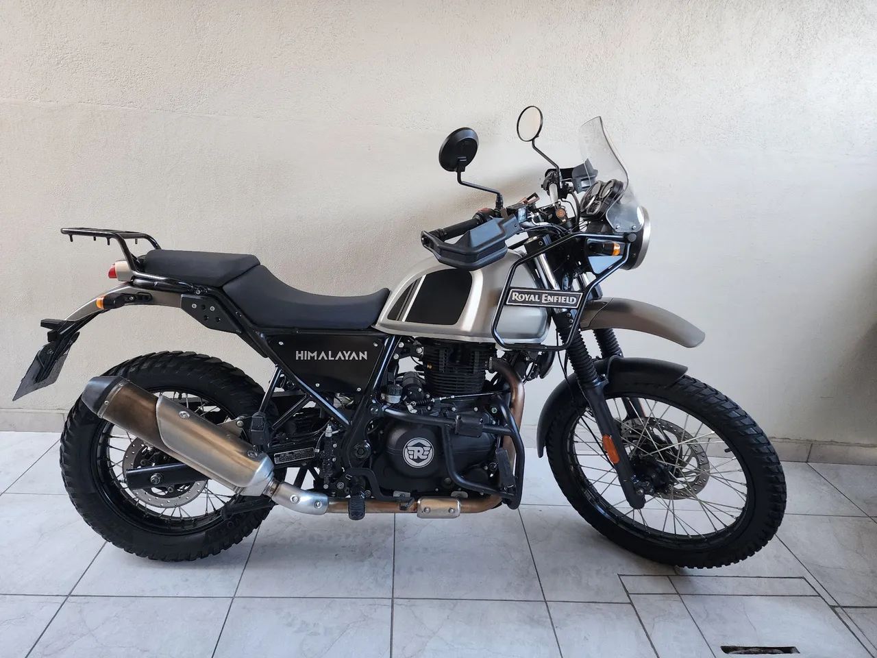Himalayan 411  ano  2021  