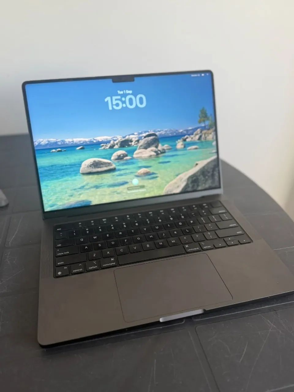 ? MacBook Pro M3 Pro ? 18 GB RAM + 512 GB SSD