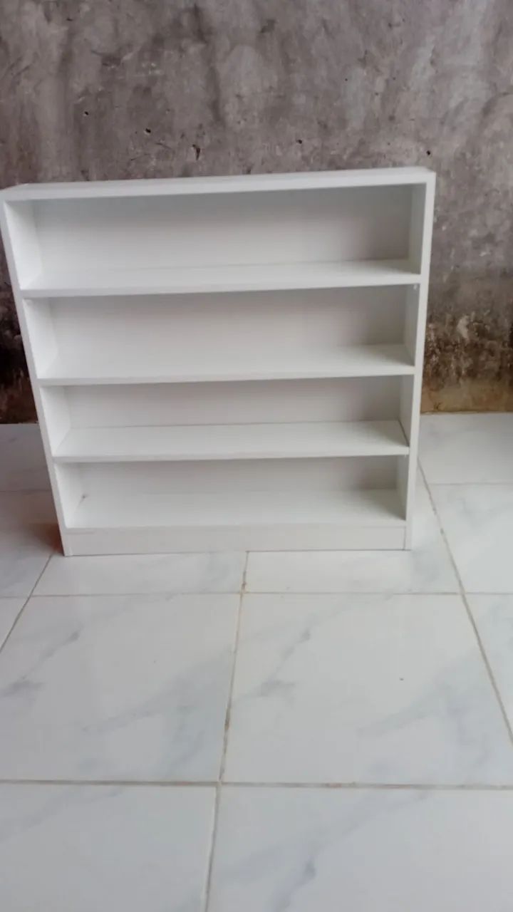Móvel organizado de bolsas 