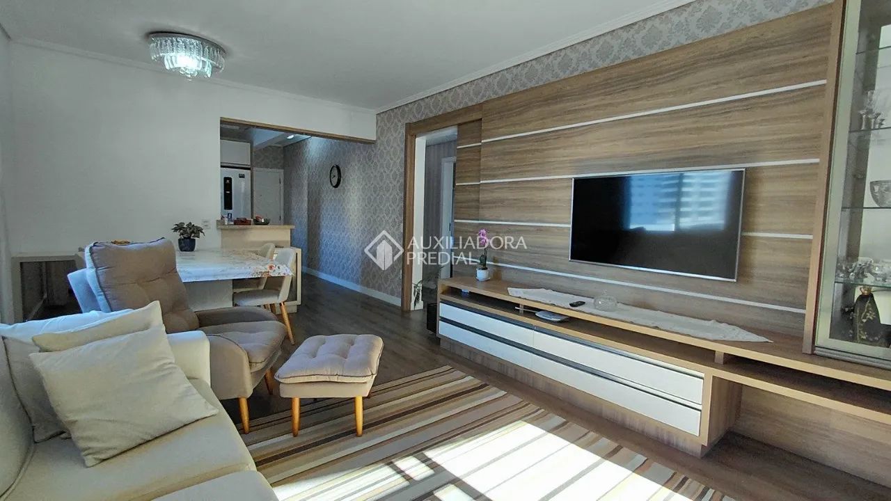 Apartamento à venda no Centro com 95 m² e 2 dormitórios/quartos disponíveis. - Foto 3