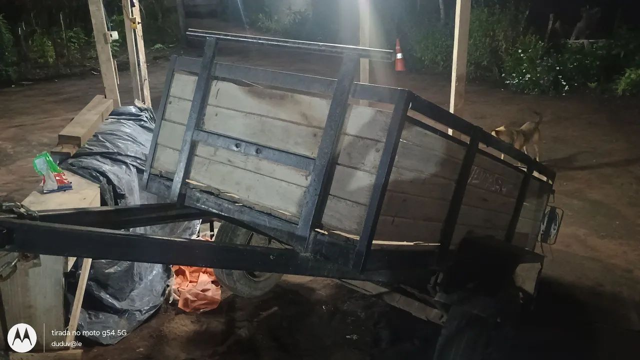 Vende-se carroça com reboque e emplaca... - Foto 4