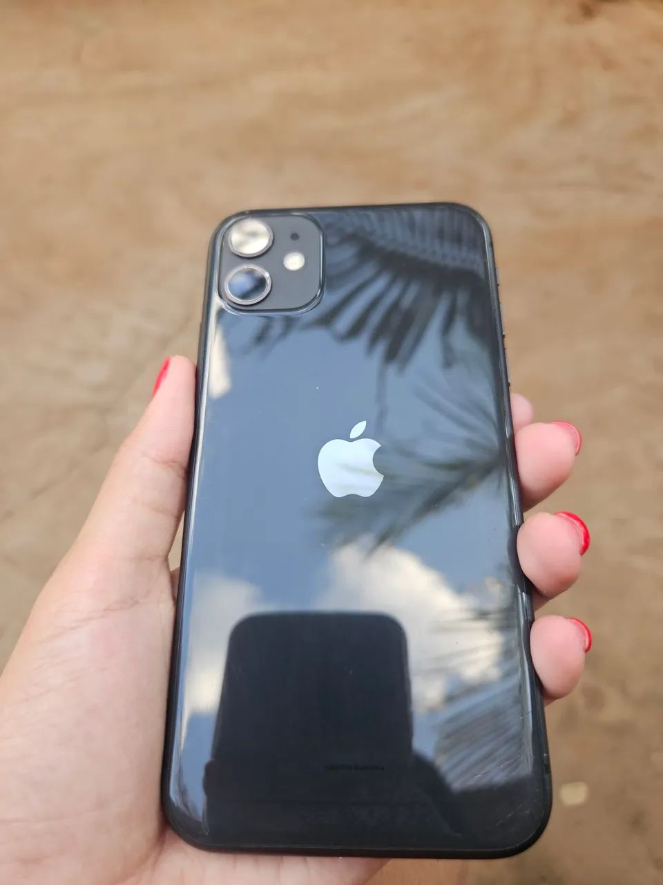iPhone 11 usado - Funcionando perfeitamente - Foto 2