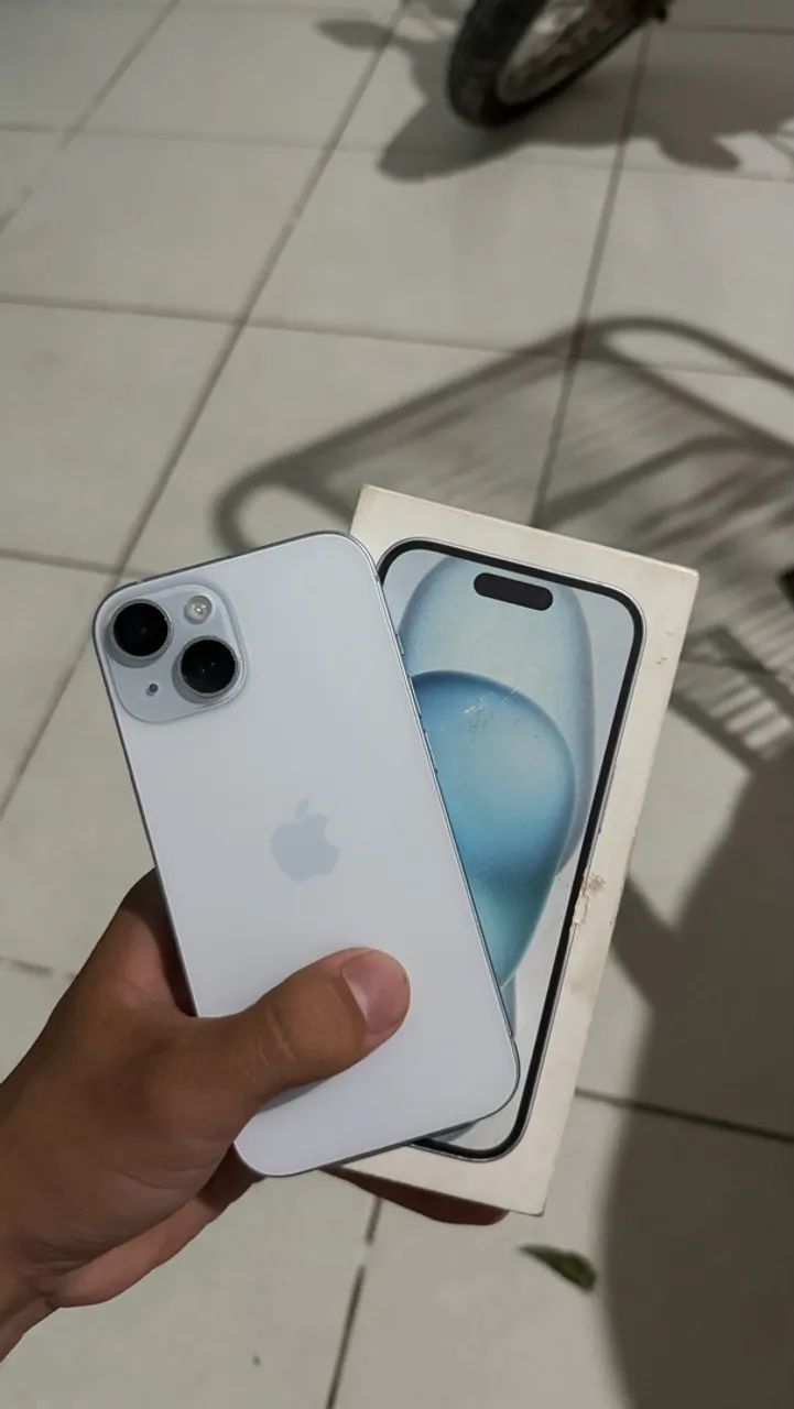 iPhone 15 128g