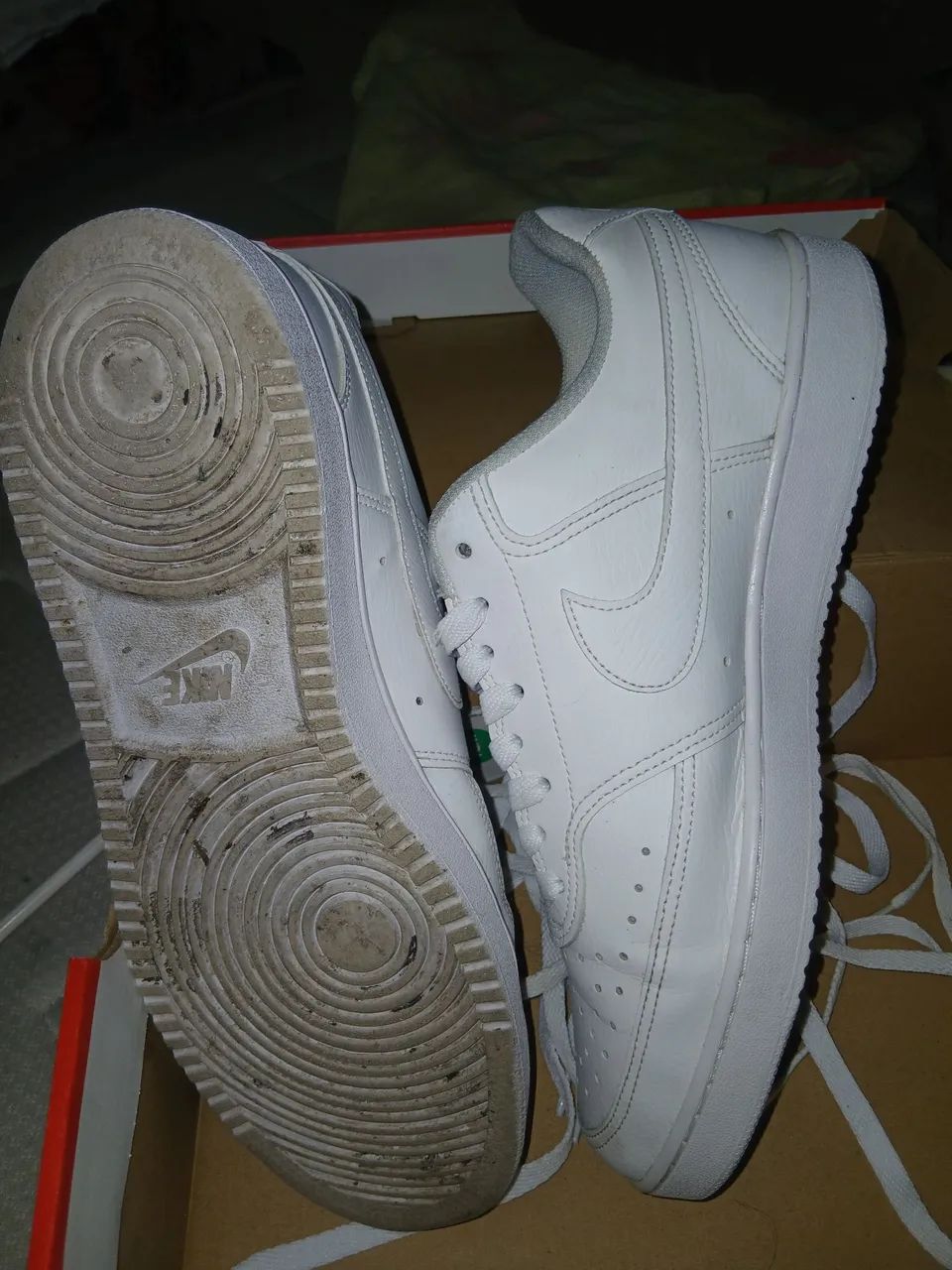 Dois pares de tênis nike - Foto 3