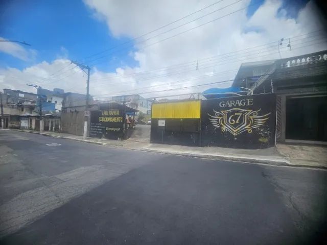 Estacionamento e lava rapido com lanchonete