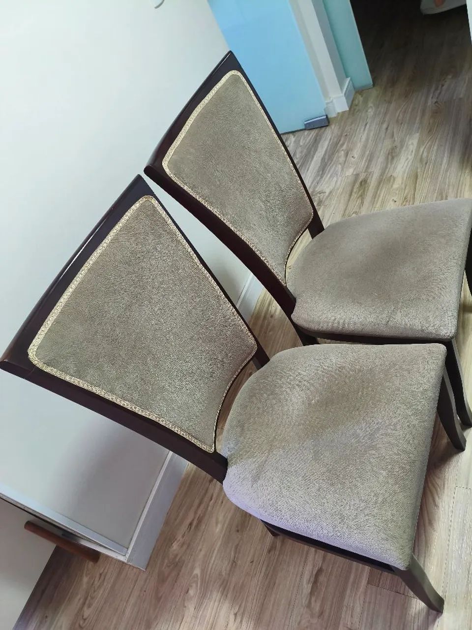 Mesa de 6 lugares em excelente estado - Foto 5