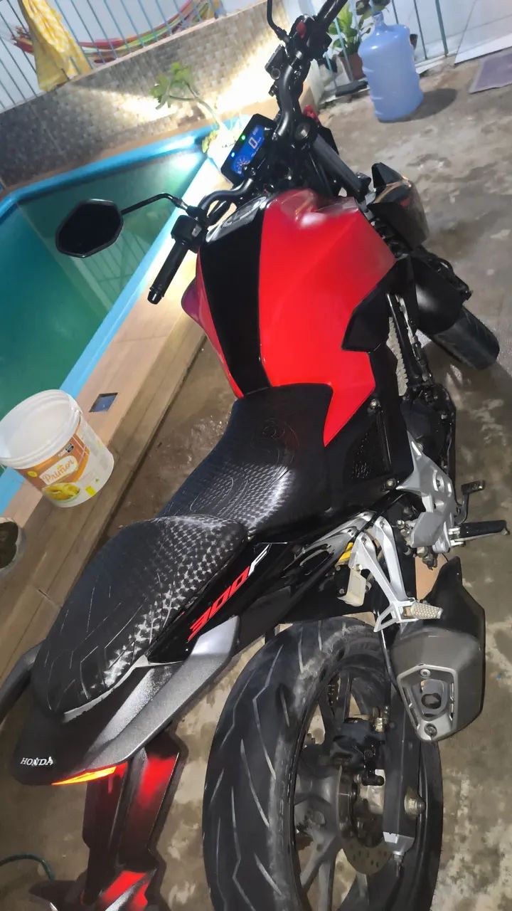 Vendo cb 300f Twister  - Foto 2