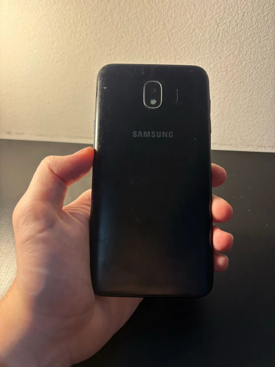 SAMSUNG GALAXY J4  - Foto 2