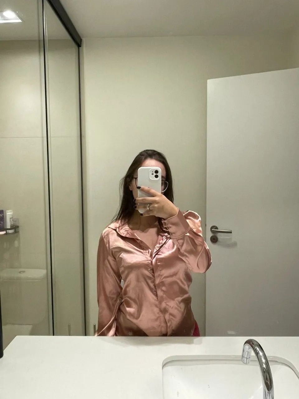 Camisa Feminina Acetinada Rosé Chic - Foto 2