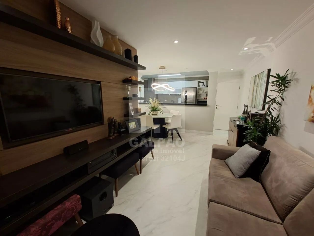 Mobiliado e Decorado | 80m² de Conforto e Elegância - Foto 2