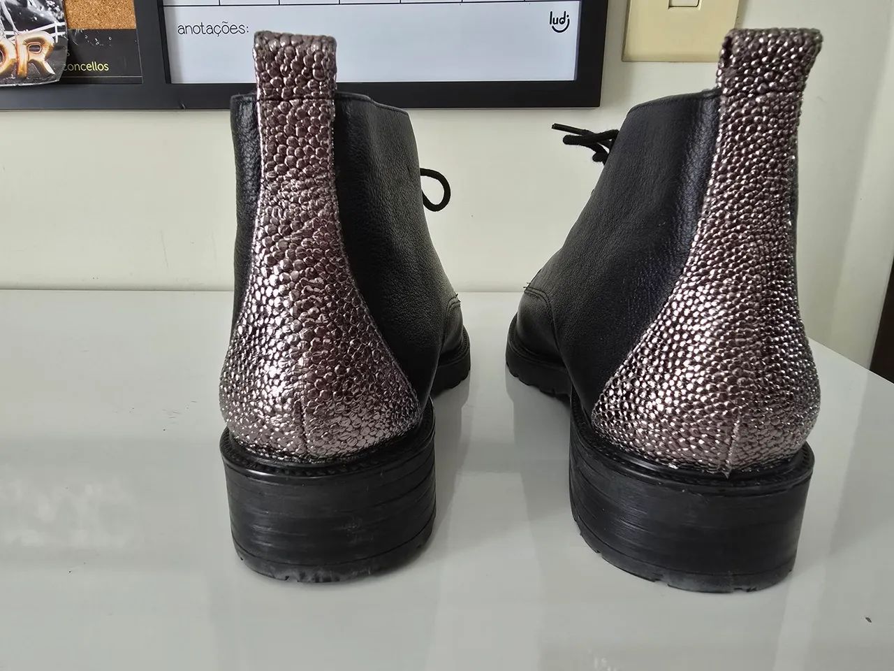 Bota couro legitimo  NOVA!  - Foto 2