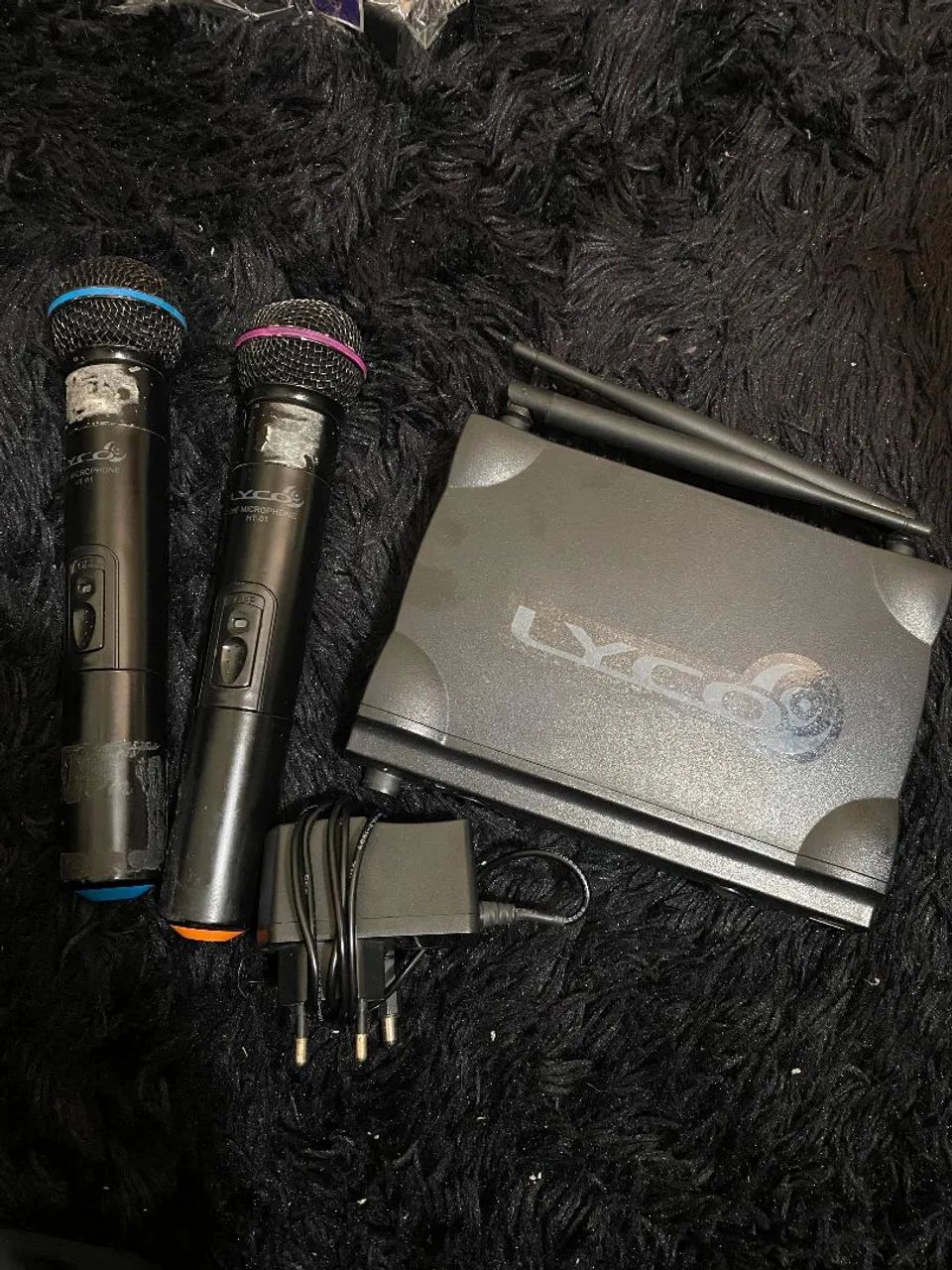 Par de microfones sem fio Lyco