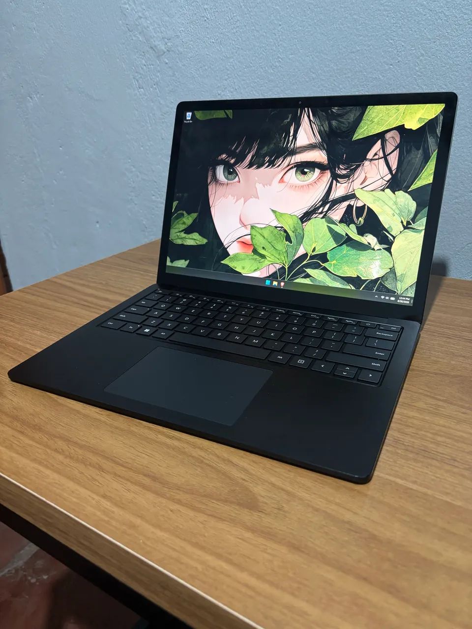 Microsoft surface laptop 4