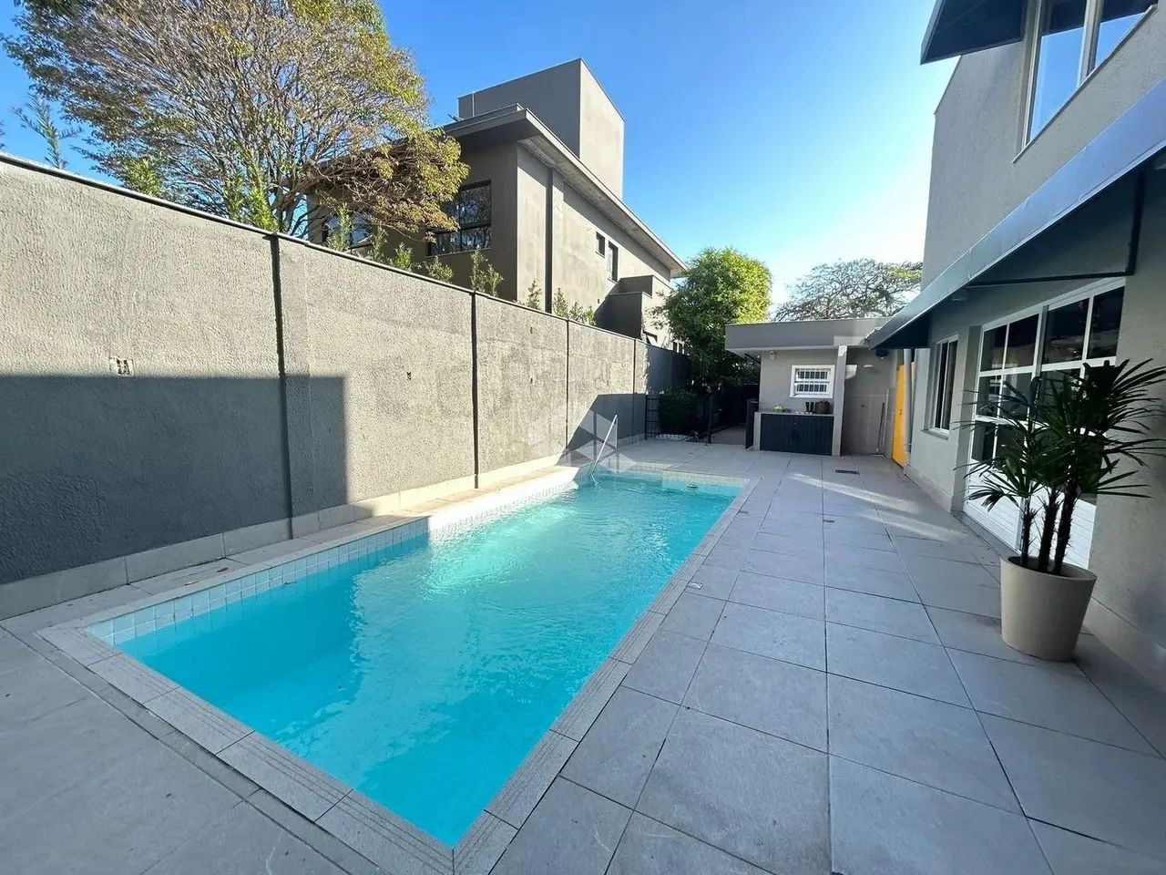 Casa Comercial a venda no Bom Abrigo