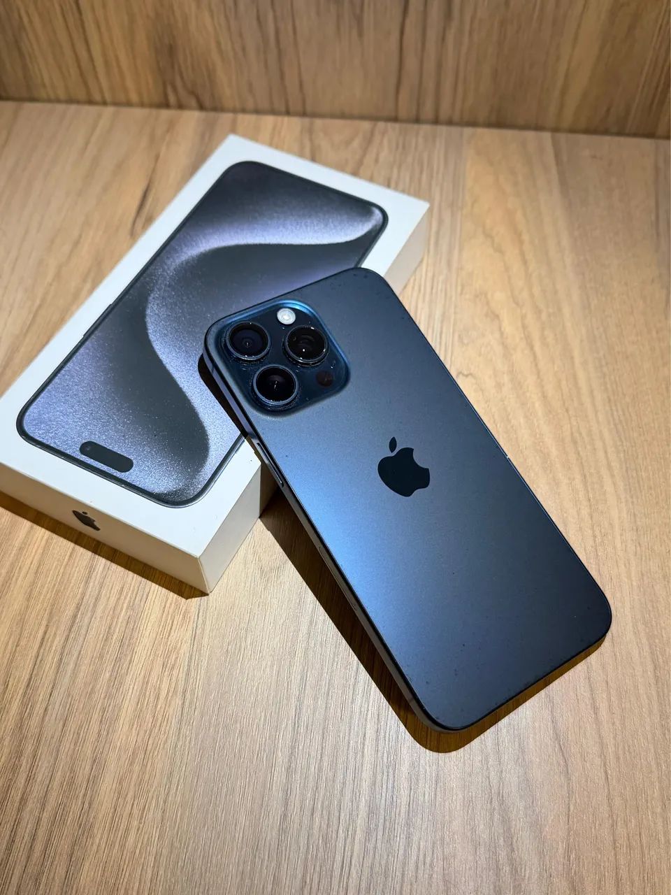 iPhone 15 pro max - Foto 2