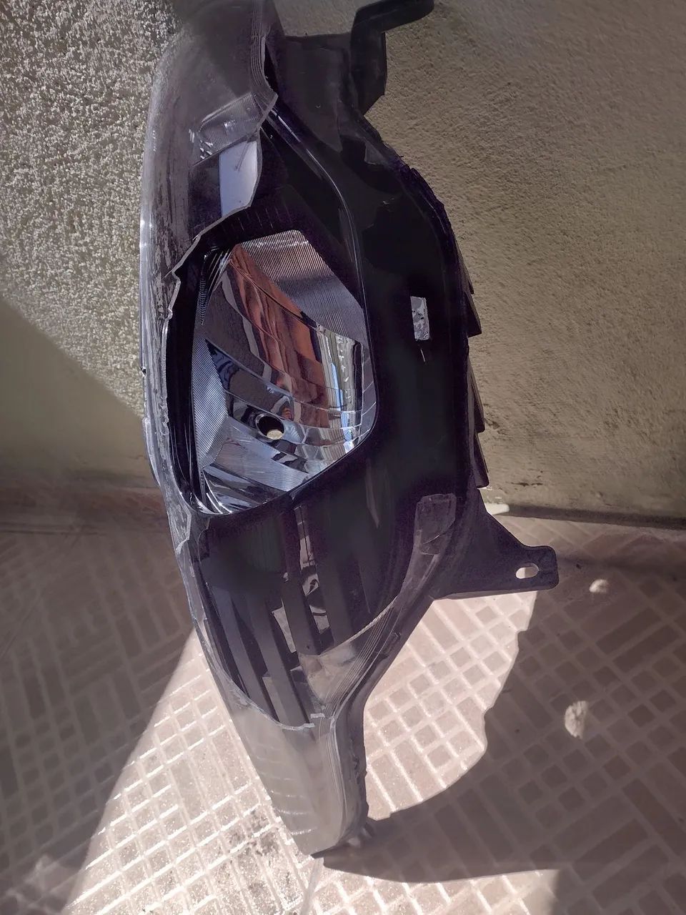 Farol Fiat Mobi S/Lente - Foto 6