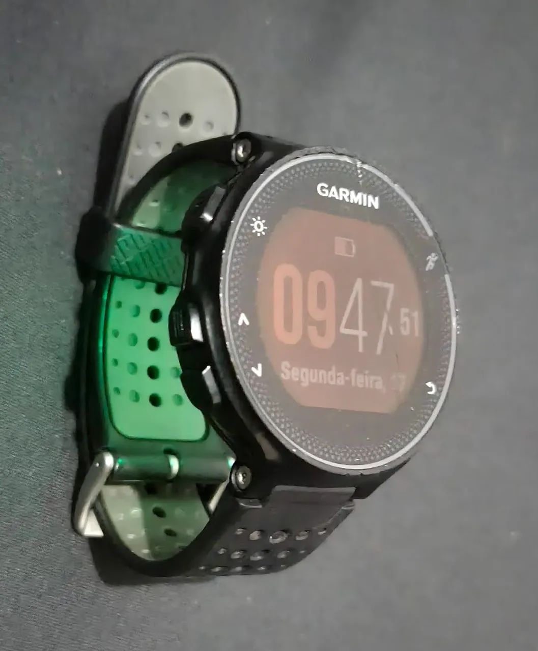 GARMIN FORERUNNER 235