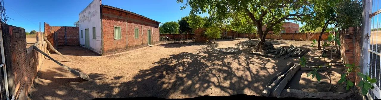 Vendo Casa em dois lotes  - Foto 4