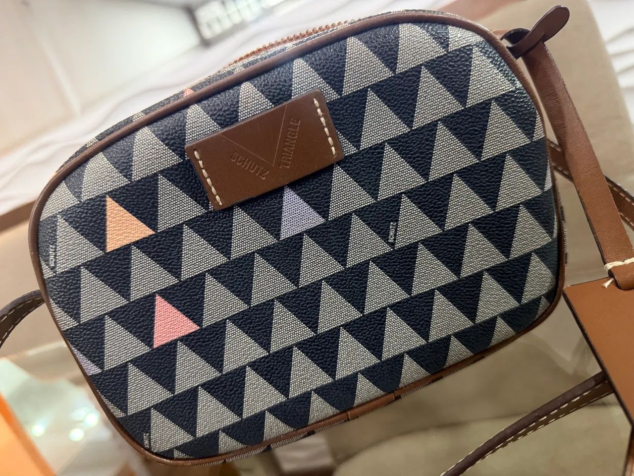 Bolsa Schutz Triangle 