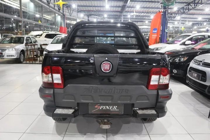 Fiat Strada Adventure1.8/ 1.8 Locker Flex CD 2012 - Foto 5