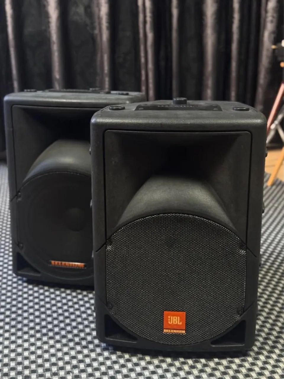 Par de caixas JBL selenium Ativa/ Passiva - Foto 2