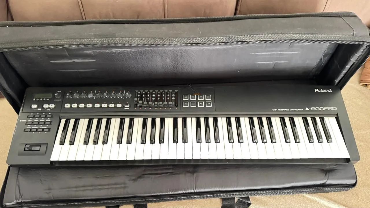 Roland A800 pro - Foto 2