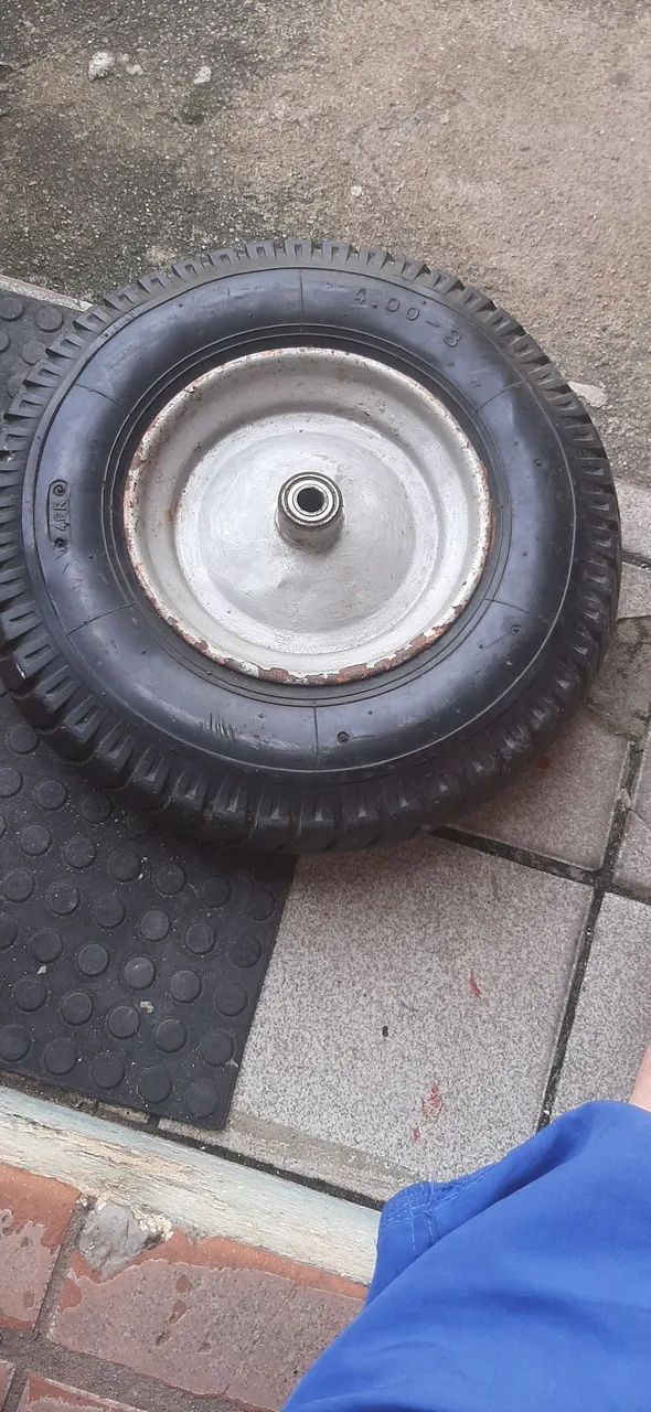 PNEU 4.00-8 PARA CARROÇA OU OUTRAS UTILIZADAS  - Foto 2