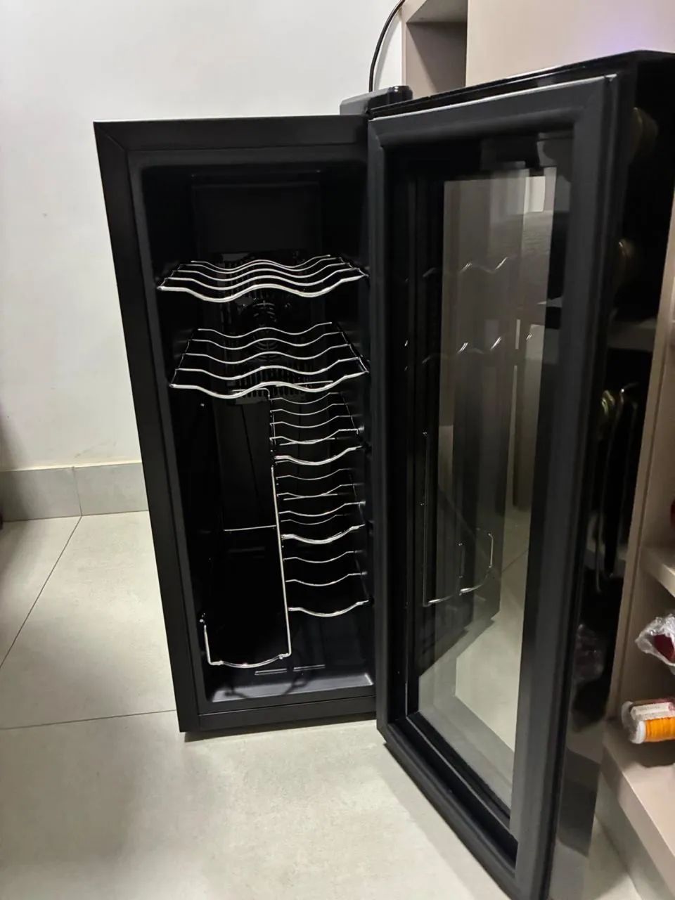 Adega Philco  - Foto 4