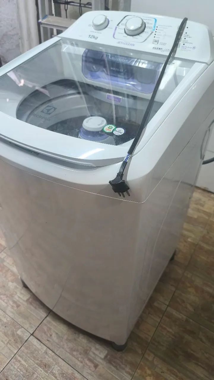Vende se máquina de lavar Eletrolux 12kg - Foto 4