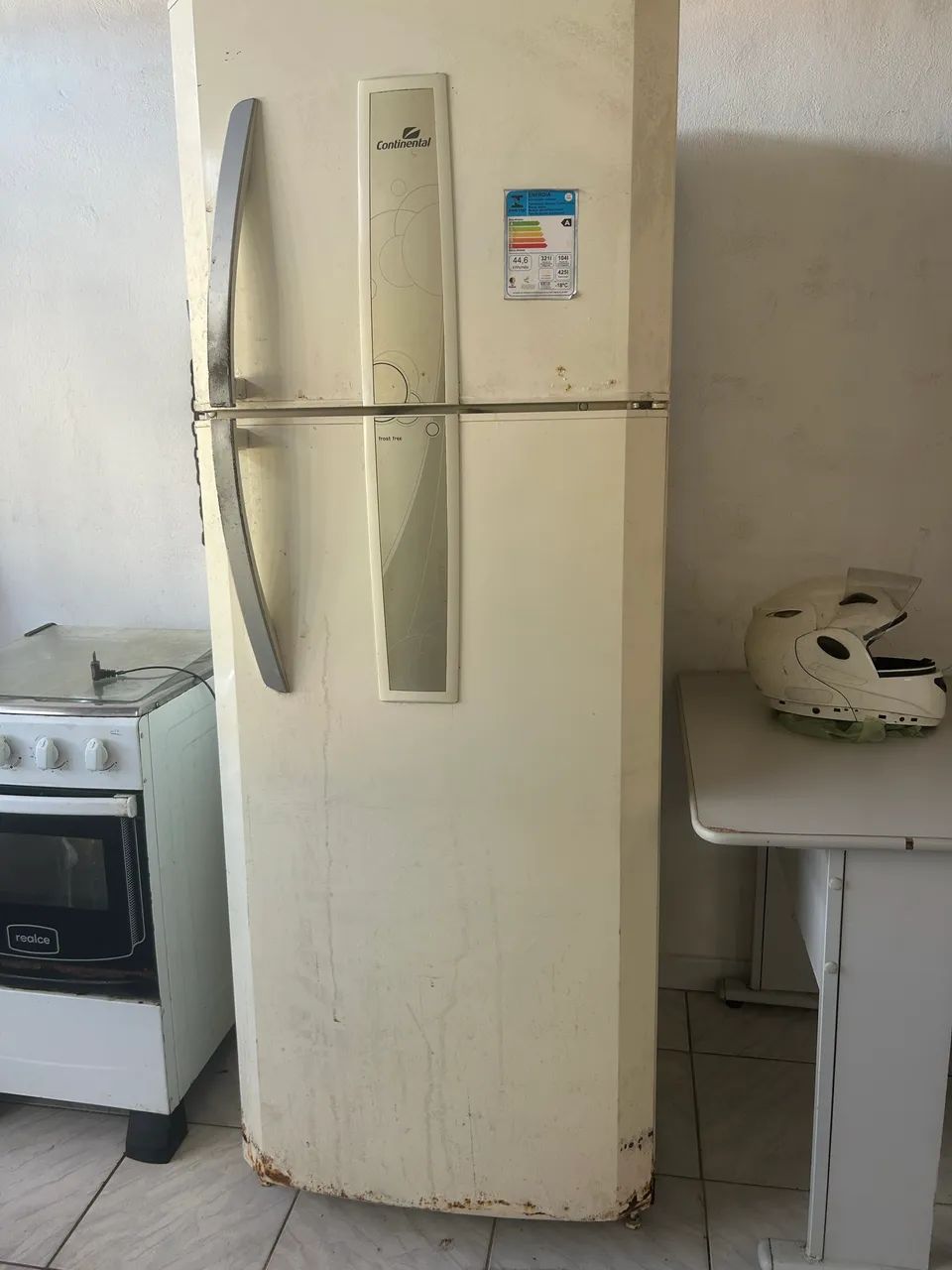 Geladeira 425L