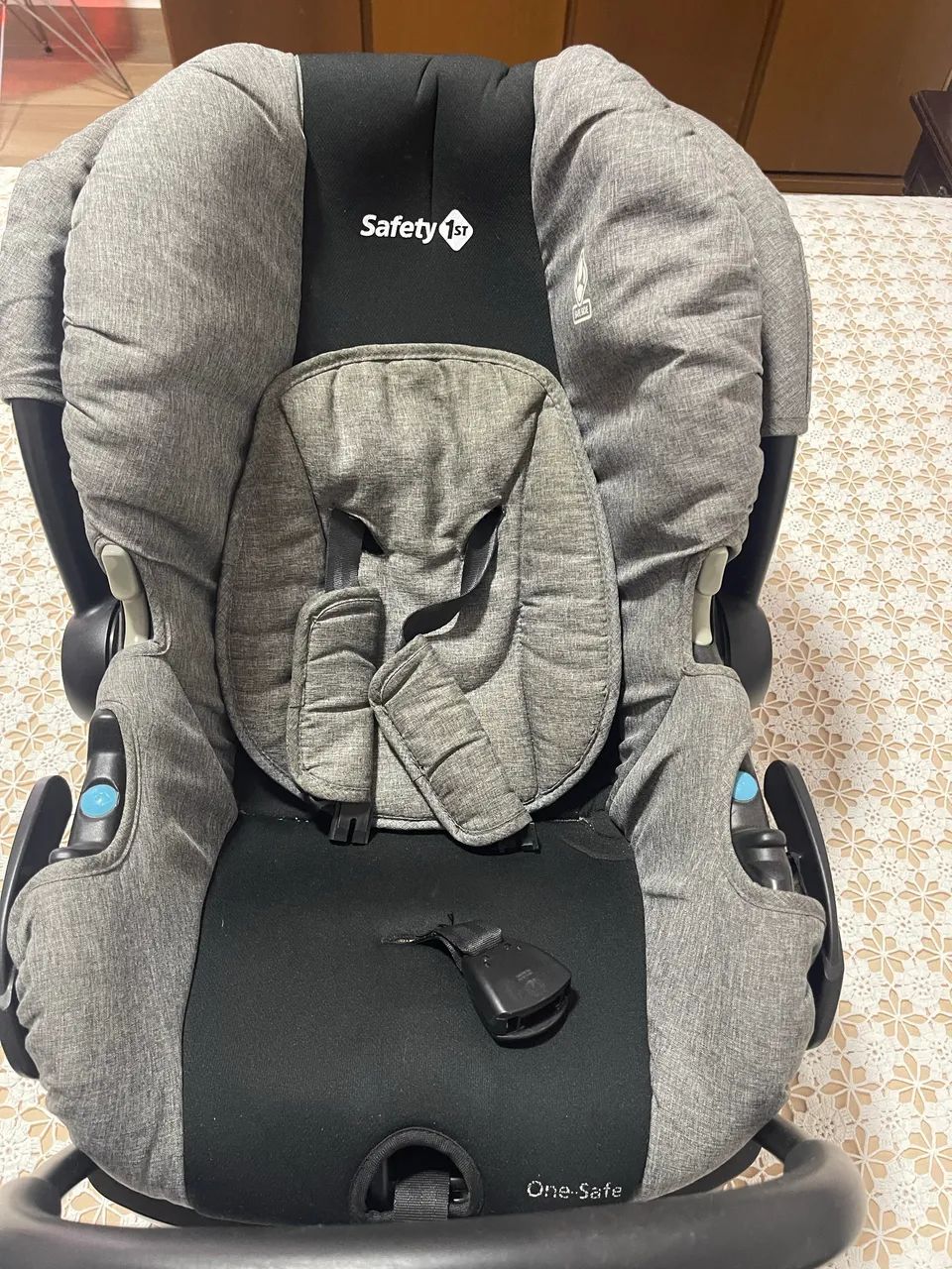 Carrinho de bebê 3 em 1: safety first